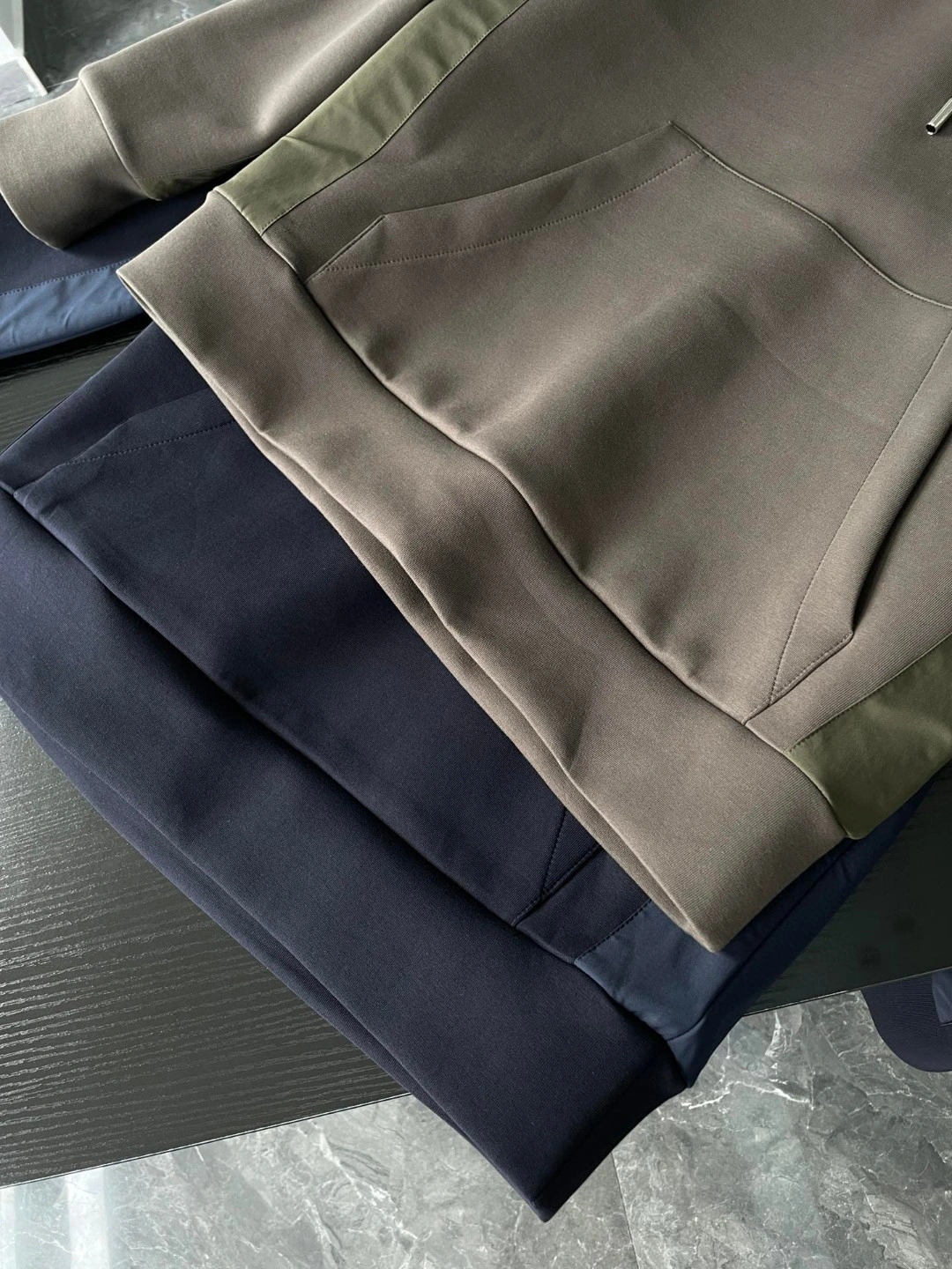 wg.luxury- Pr141 oversized 2colour item:D-F443J2323-2